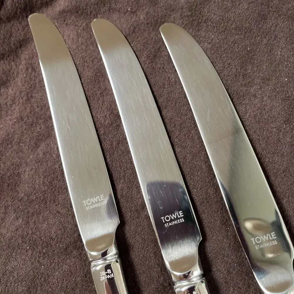 Towle Stainless Dinner Knife Boston Antique 9.25 Inch 18/10 Japan Lot of 3